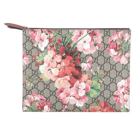 gucci bloom pouch|gucci bloom toiletry pouch.